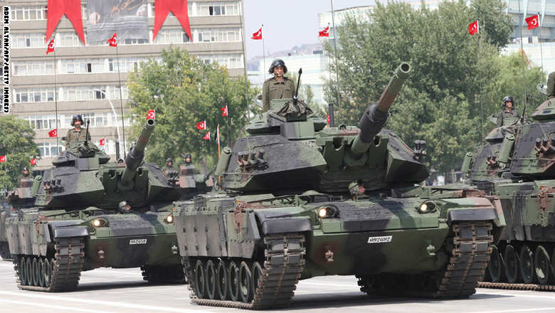 بعد تفعيل أنقرة لاتفاقية الدفاع العسكري مع قطر..وحدات بالجيش التركي تصل قطر