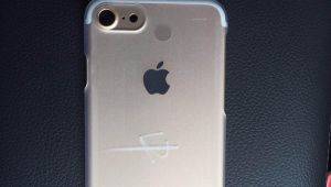 تسريب صور جديدة لهيكل "آيفون 7 "