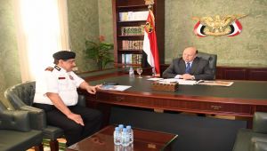 الرئيس هادي يشدد على ضرورة بناء وتجهيز القوات البحرية