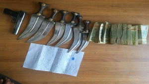 أمن تعز يضبط متهمين بقضايا سرقة ومطلوب بتهمة قتل