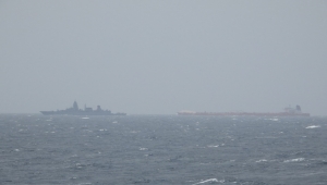 "بلومبيرغ": تحالف أمريكا لم يتمكن من وقف هجمات الحوثيين في البحر الأحمر