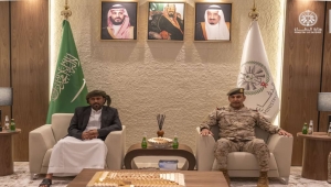 بن حبريش وقائد قوات التحالف يبحثان تمكين أبناء حضرموت تولي أمنها والدفاع عنها