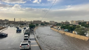 الدفاع المدني يحذر من عبور سائلة صنعاء