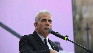 إسرائيل.. لابيد يعتبر قرار "الكابينت" احتلال غزة "كارثة"