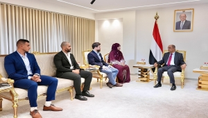 الحكومة تؤكد حرصها توفير كل التسهيلات للمنظمات العاملة في المجال الصحي والإنساني