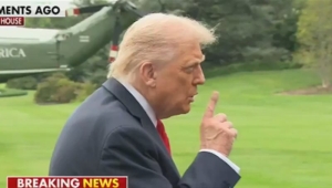 بالفيديو.. ترامب يعنف صحفي أسترالي: أصمت ستلحق الضرر ببلدك
