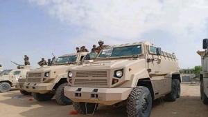 بعد ساعات من اتفاق تهدئة رعته السعودية.. الانتقالي يهاجم مواقع حلف قبائل حضرموت ويعلن سيطرته على الشركات النفطية