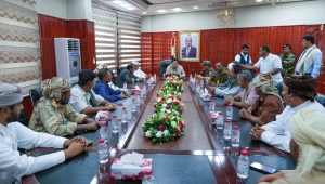 المحافظ بن ياسر: المهرة كانت وستظل نموذجا للهدوء والاستقرار بفضل تلاحم أبنائها