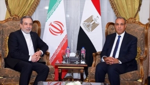 مباحثات مصرية إيرانية بشأن تعزيز العلاقات الثنائية والملف النووي