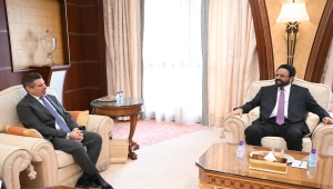 العرادة يطالب بموقف دولي في اليمن ويصف الوضع الراهن بالمعقد