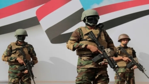 صحيفة لبنانية: جماعة الحوثي كثفت الإعداد العسكري مؤخرا ولديها طرازات جديدة من الطيران المسير