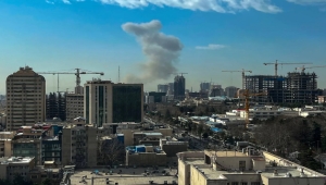 إسرائيل وأمريكا تشنان هجمات على إيران