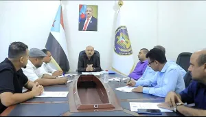 عدن.. النيابة العامة تعيد إصدار أوامر بالقبض القهري على قيادات في الانتقالي