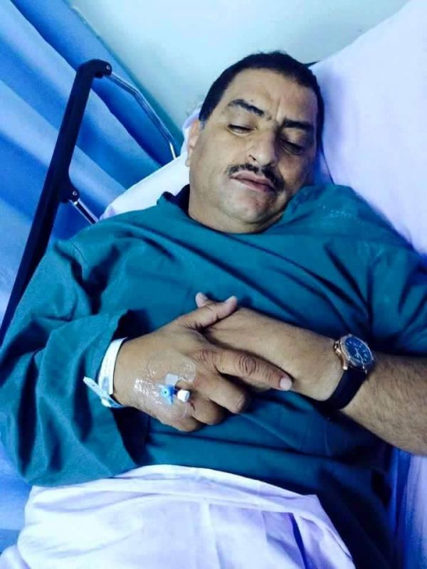 إصابة محافظ عمران ومدير شرطة المحافظة بحادث مروري وأنباء عن تدهور صحة المحافظ (صورة)