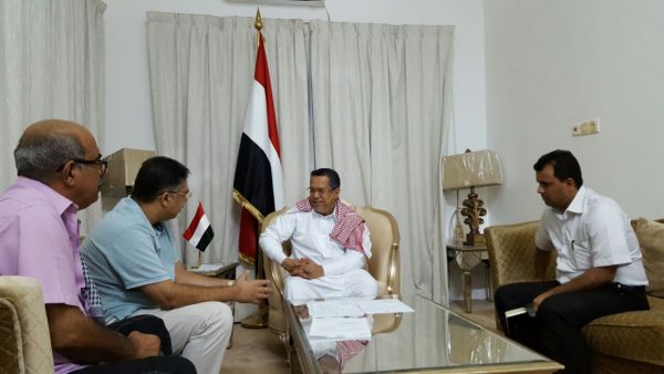 رئيس الوزراء يوجه بصرف رواتب 36 ألف من المتقاعدين المدنيين