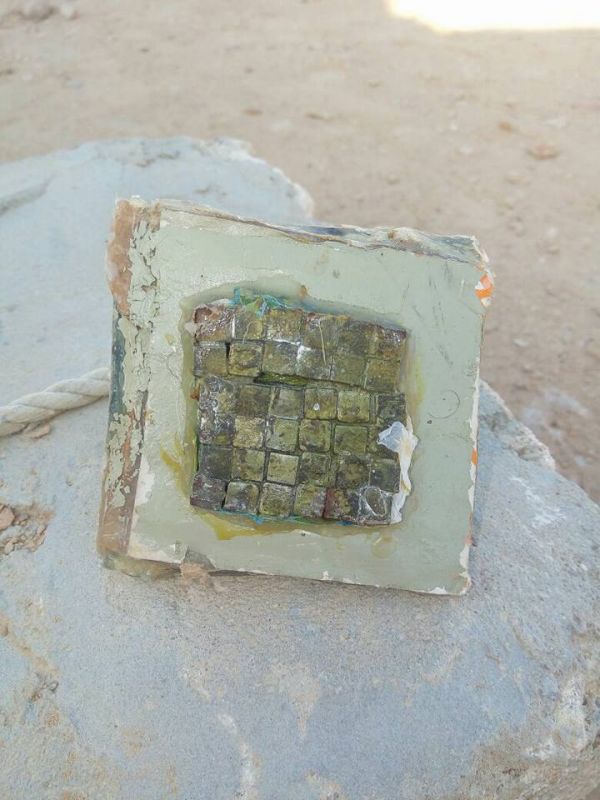 حضرموت.. تفكيك عبوات ناسفة بالقرب من مستشفى الريان بالمكلا (صور)