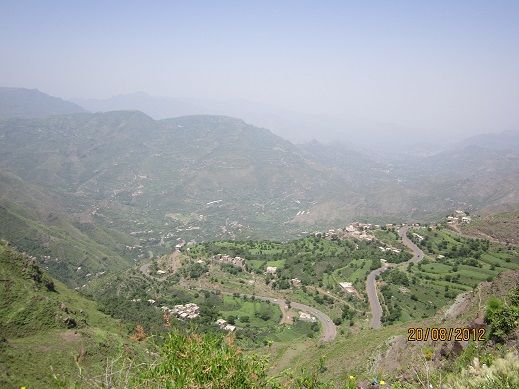 مواجهات مسلحة بين عناصر قبلية في إب