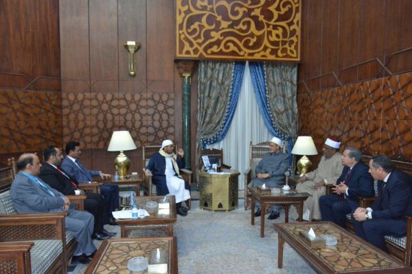 الأزهر يعلن تخصيص منحا دراسية للطلاب اليمنيين