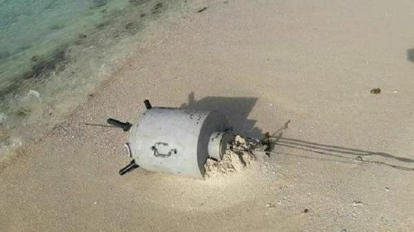 العثور على ألغام بحرية زرعها الحوثيون بسواحل ميدي