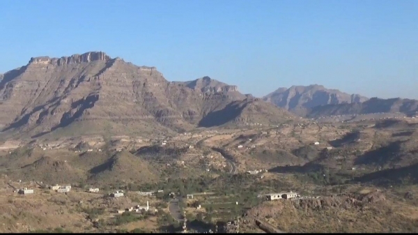 مقتل وإصابة جنديين بهجمات حوثية في جبهة 