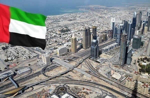 الإمارات تقر نظاما جديدا للعمل الأسبوعي وتغير 