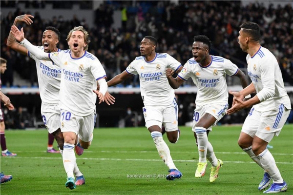 ريال مدريد يضرب سوسييداد برباعية قبل موقعة سان جيرمان