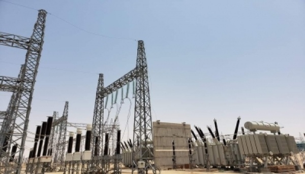 مأرب.. عودة تدريجية للتيار الكهرباء بعد ساعات من توقف الخدمة جراء عمل تخريبي