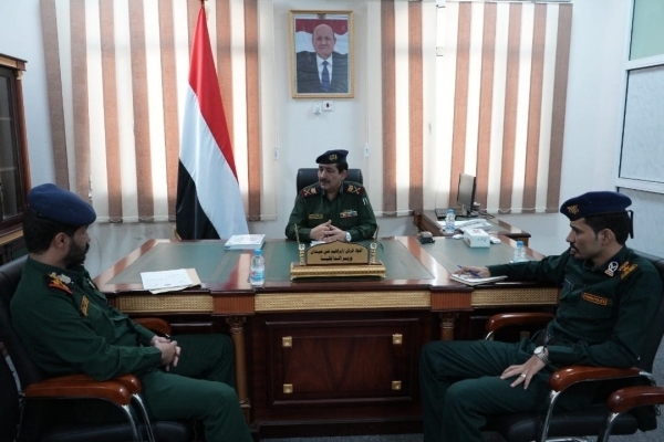 وزير الداخلية ينفي انضمامه للمجلس الانتقالي