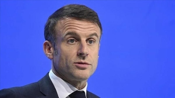 ماكرون يعلن عزم فرنسا دعم العملية الانتقالية في سوريا 