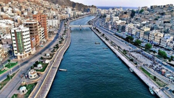 حضرموت.. الاحتفاء بزواج 182 عريسا وعروسة في مهرجان الحياة