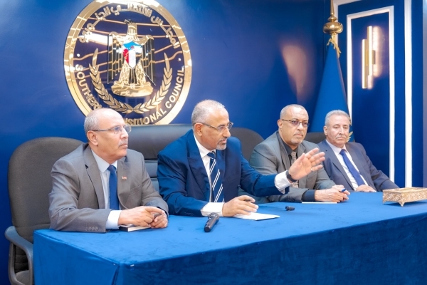 القدس العربي: المظاهرات الغاضبة تتجدد في عدن و