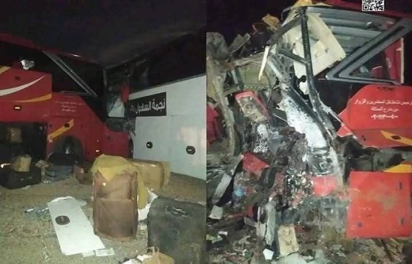 حضرموت.. وفاة وإصابة أكثر من 40 شخصا جراء تصادم مروع بين حافلتي ركاب في 
