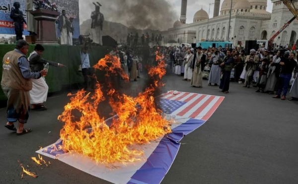 هآرتس: لماذا لا تستطيع أمريكا وإسرائيل هزيمة الحوثيين في اليمن؟ (ترجمة خاصة)