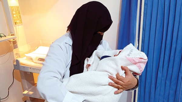 الاتحاد الأوروبي يؤكد وضع أزمة اليمن الإنسانية على رأس أولوياته الدولية