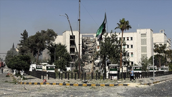 جيش إسرائيل يهاجم 160 هدفا بسوريا وعدوانه يستمر 