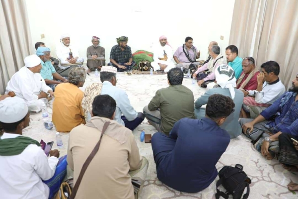 بالتزامن مع تصاعد الاحتجاجات.. بن حبريش يشدد على تفعيل الرقابة المجتمعية على ملف وقود كهرباء حضرموت