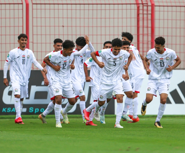 بعد تغلبهم على الكويت.. شباب اليمن يخطفون بطاقة التأهل للمربع الذهبي في بطولة كأس الخليج