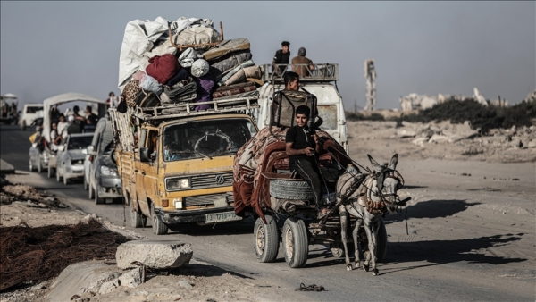 مدينة غزة تباد.. نزوح فلسطينيين نحو الجنوب بعد تهديدات إسرائيلية