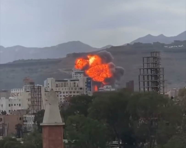 وزير الدفاع الإسرائيلي: استهدفنا 15 موقعاً للحوثيين باليمن بينها معسكرات ومقرات ووحدة إعلامهم