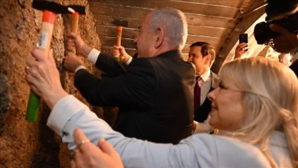 نتنياهو وروبيو يفتتحان نفقا تهويديا في مدينة القدس الشرقية