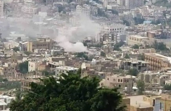 تعز.. انفجار عبوة ناسفة جوار مبنى إدارة شرطة الشمايتين