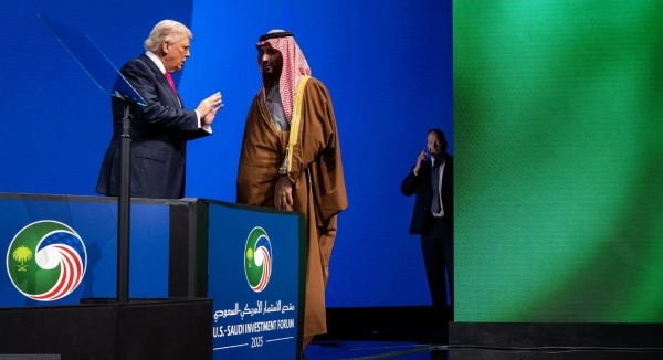 نيويورك تايمز تكشف الكواليس: مكالمة من ترامب تُخرج خلافات السعودية والإمارات إلى العلن (ترجمة خاصة)