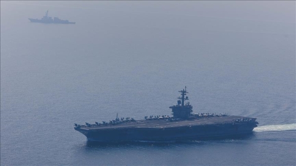 إيران: حاملة الطائرات الأمريكية 