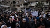 آلاف السوريين يتظاهرون رفضًا لقانون إعدام الأسرى الفلسطينيين