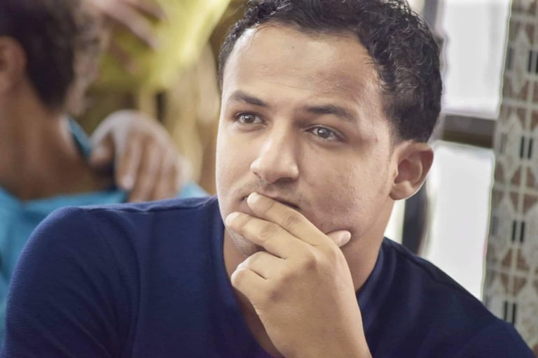 التربة بين استعادة الساحل وخنق تعز